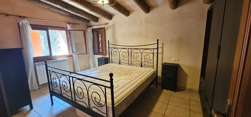 Preciosa casa de campo al mas estilo rustico mallorquín, en donde abundan las paredes de piedra y la gran anchura de las mismas, la carpinte — photo 5