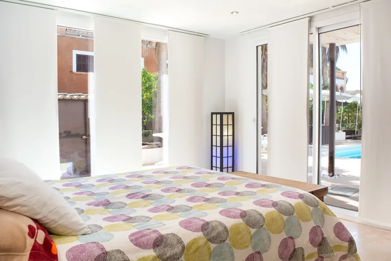Modern detached house with pool, conservatory and roof terrace in a quiet residential area — photo 10