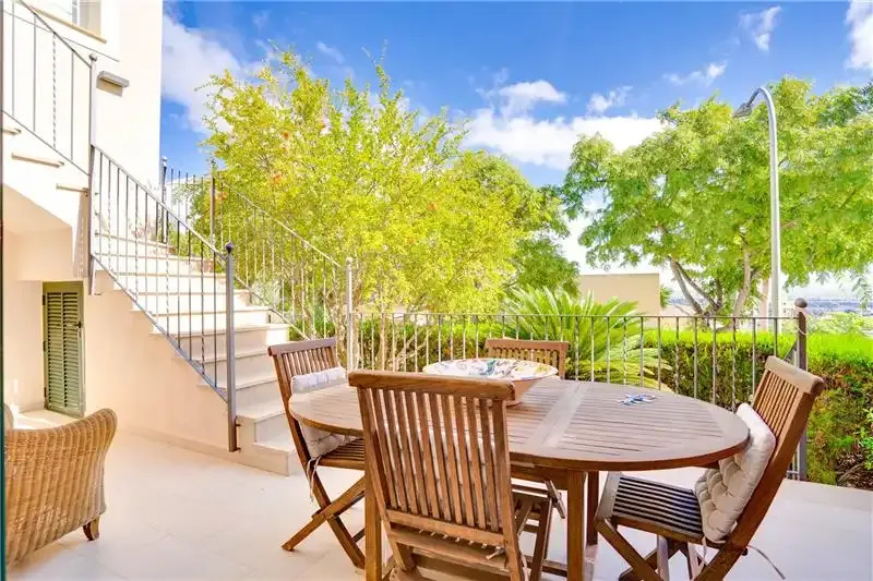 Semi-detached house in Colegios area, approx. 207m2 on approx. 185m2 plot, large living-dining room with unobstructed views, designer kitchen with isl — photo 1