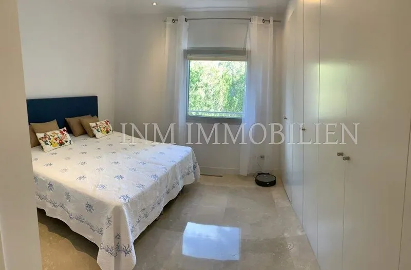 136m² Luxury Apartment with 3 Rooms, Terrace & Pool for Rent — photo 9