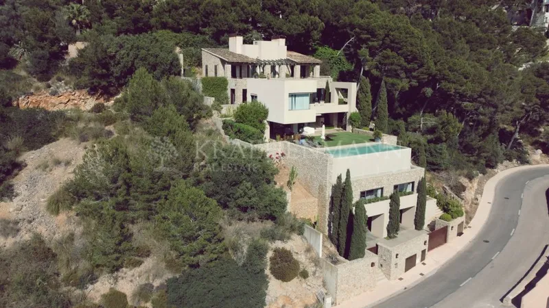 Modern style Villa with sea views in Canyamel — photo 3