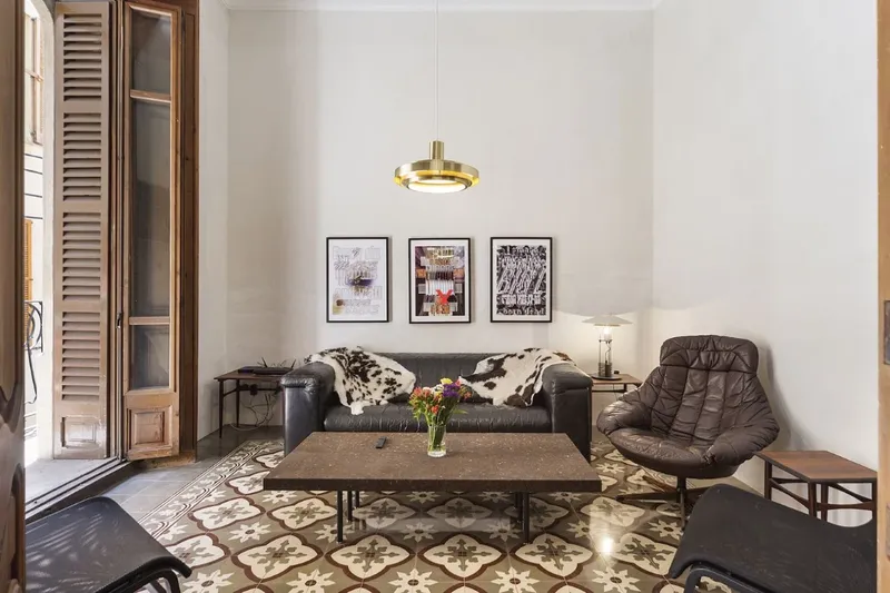 Temporary Professional Rental - Bright and elegant in La Lonja — photo 3