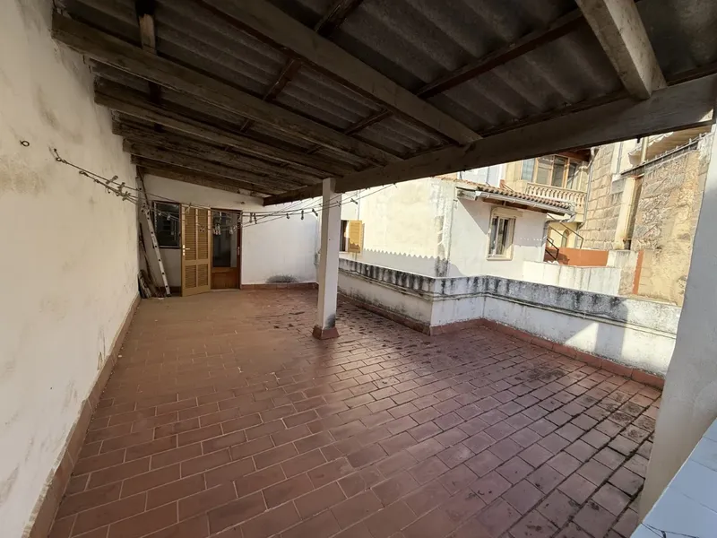 Ground floor house with open ceiling — photo 6
