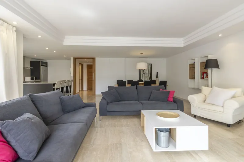Townhouse in Bellresguard — photo 3
