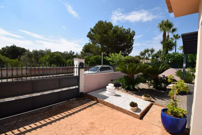 Beautiful chalet with pool in Son Serra de Marina — photo 8