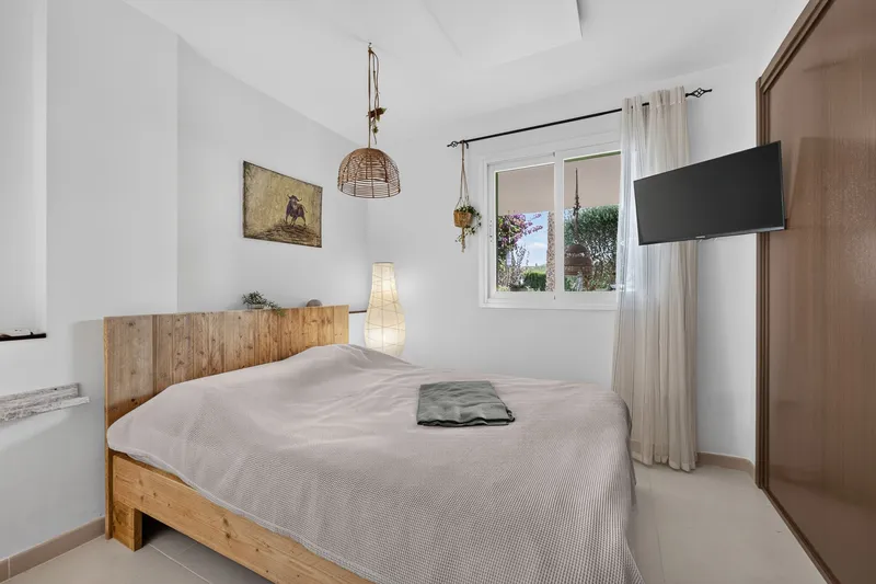 Chalet in a quiet residential area near the beach and nature of Cala Murada — photo 10