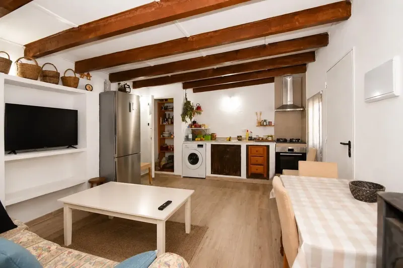 Rustic estate of 8,105 m2 with small house and washhouse in Sa Pobla — photo 4