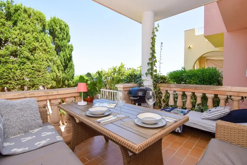 If you are looking for a refuge near the sea to rest and disconnect, this property in the Montferrutx urbanization of Colònia de Sant Pere — photo 2