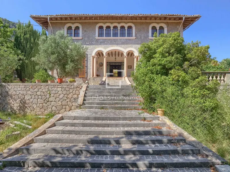 Lucas Fox presents this villa in one of the most emblematic enclaves of Mallorca, in the heart of Valldemossa and surrounded by the landscape — photo 2