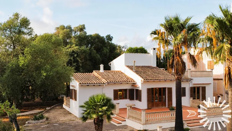 Country house with a private 1,500 m² garden and pool near Porreres — photo 5