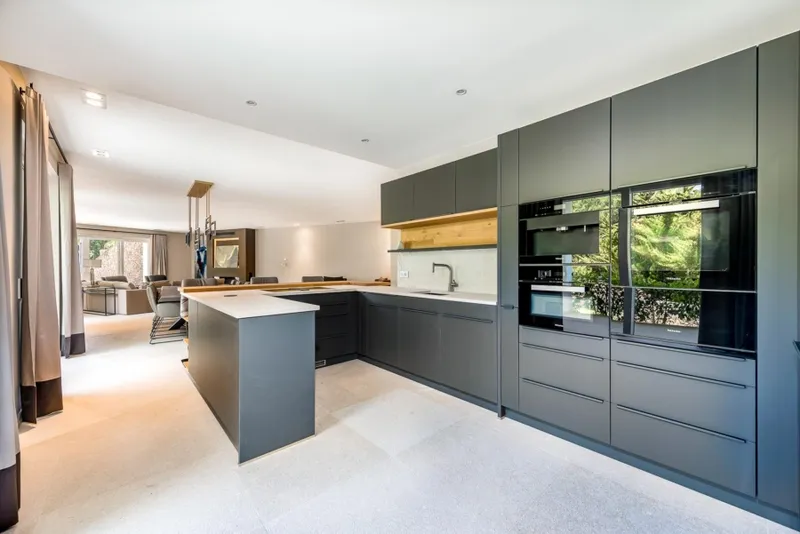 Exclusive fully renovated villa on the second sea line in Cala Fornells - Modern villa with pool (15404) — photo 5