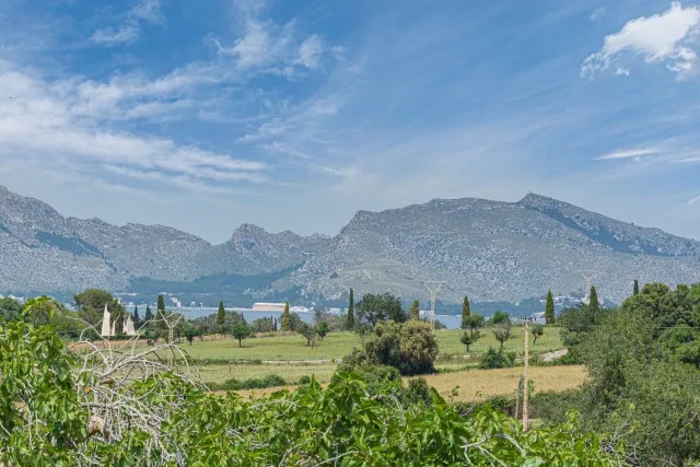 Prime plot with sea views and licensed project for sale in Alcudia, North Mallorca — photo 3