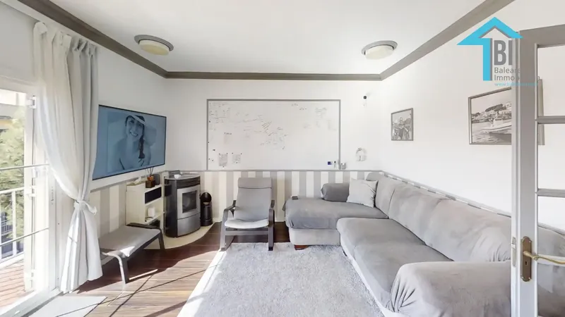 This renovated apartment in Porto Cristo is a fantastic opportunity for those looking for a spacious home, ready to move into and located — photo 3