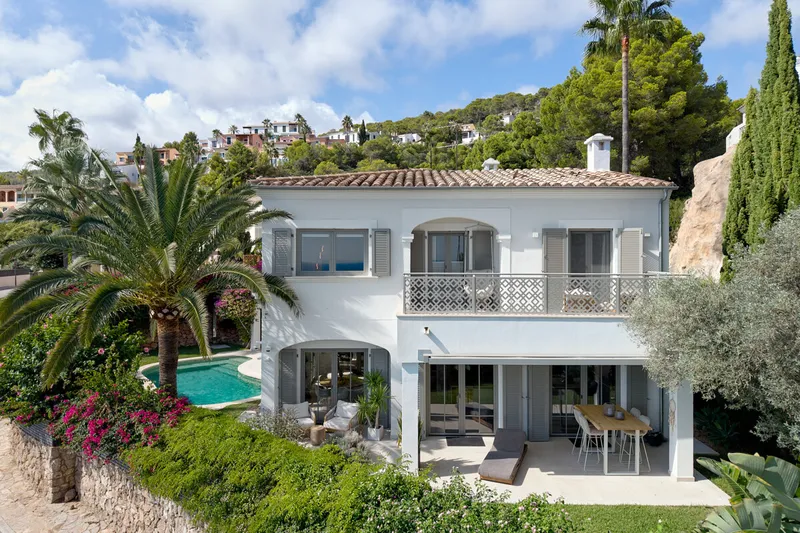 Charming Mediterranean villa with sea views in Costa d'en Blanes — photo 2