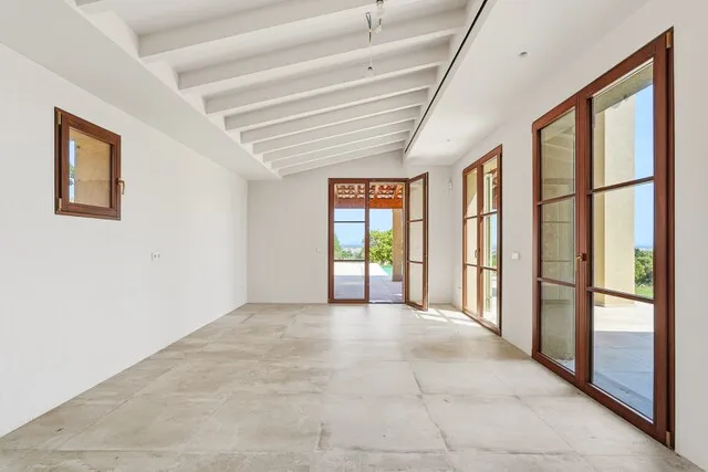 Elegant new-build finca with sea views for sale in Cala Millor, Northeast Mallorca — photo 9