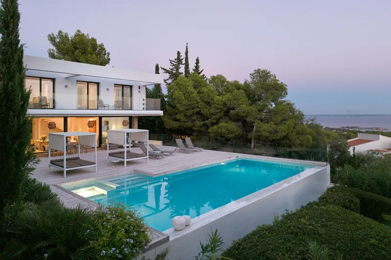 Exclusiva: Villa de lujo con impresionantes vistas panorámicas al mar en Costa d’en Blanes - Marcel Remus Real Estate — photo 2