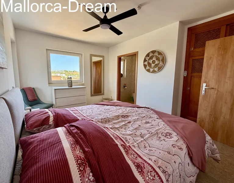 Cala Mandia: Exclusive Penthouse with Sea Views and Private Rooftop Terrace – Just a Short Walk from the Beach — photo 10