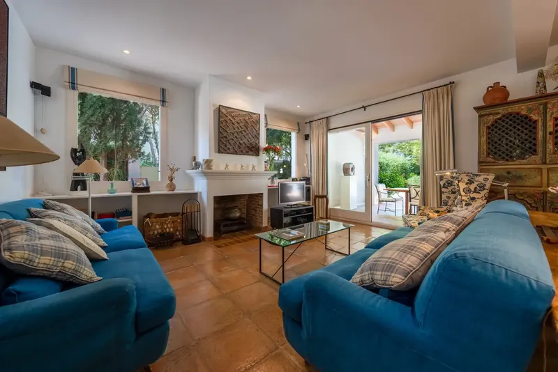 A paradise in the center of Cala Ratjada: This charming villa with large pool, pool house and private garden is located on a plot — photo 10