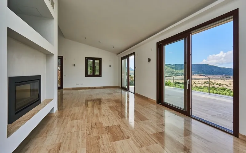 Elegant villa with vacation rental license and spectacular views of the golf course in Canyamel — photo 5