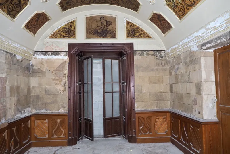 Old manor house in the village of Felanitx — photo 6