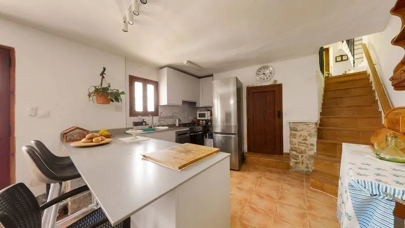 Townhouse for sale in Andratx, Mallorca — photo 1