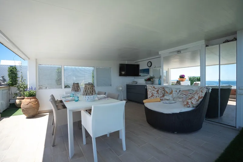 Exclusive penthouse with panoramic sea views in Sant Agustí — photo 6