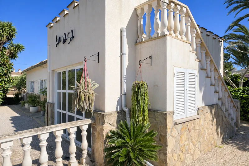 House with garden and terrace in the center of Santa Ponsa — photo 1