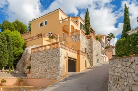Great sea view villa for sale in Costa den Blanes — photo 1