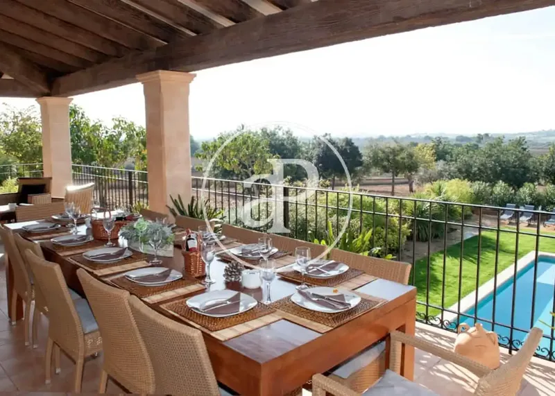 Spectacular Mallorcan villa for holiday rental with pool and six bedrooms — photo 4