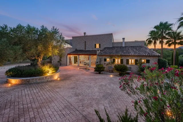 Stunning country finca with private vineyard for sale in Sencelles, Mallorca — photo 8