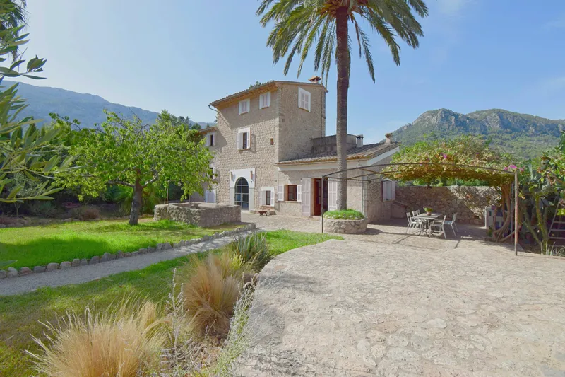 Country house with pool and garden featuring stunning views in Sóller — photo 2