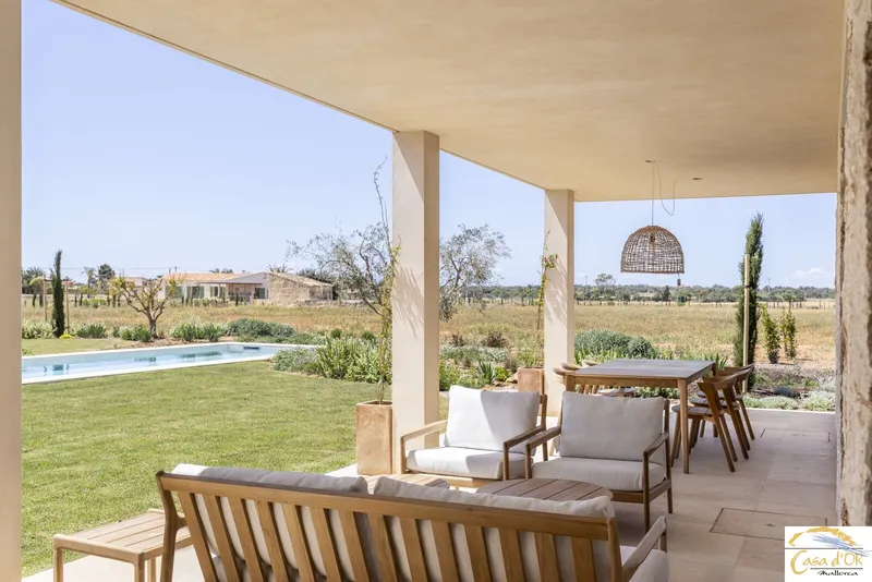 Exclusive Newly Built Mediterranean Finca with Saltwater Pool Near Es Trenc — photo 5