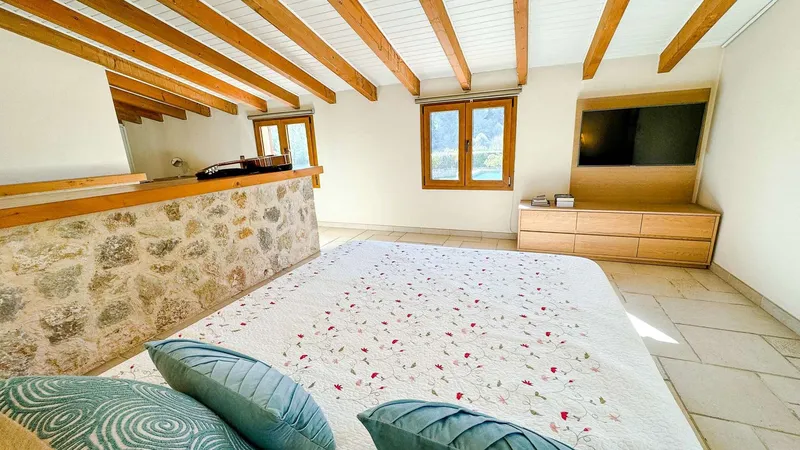 Mediterranean finca with panoramic views and guest house — photo 4