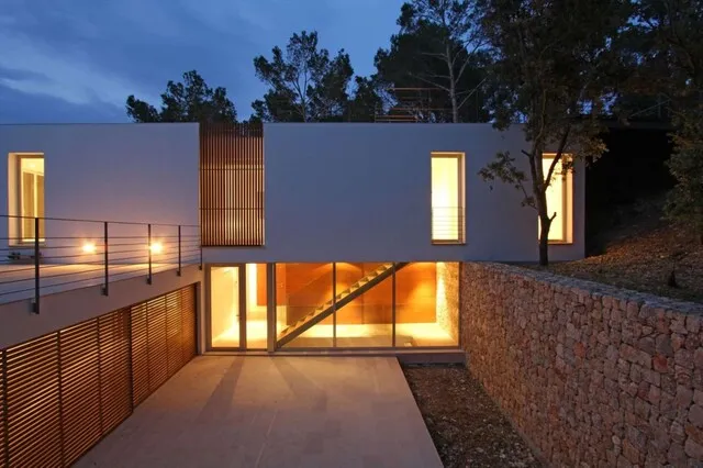 Modern villa with holiday license for sale in Puerto Pollensa, North Mallorca — photo 2