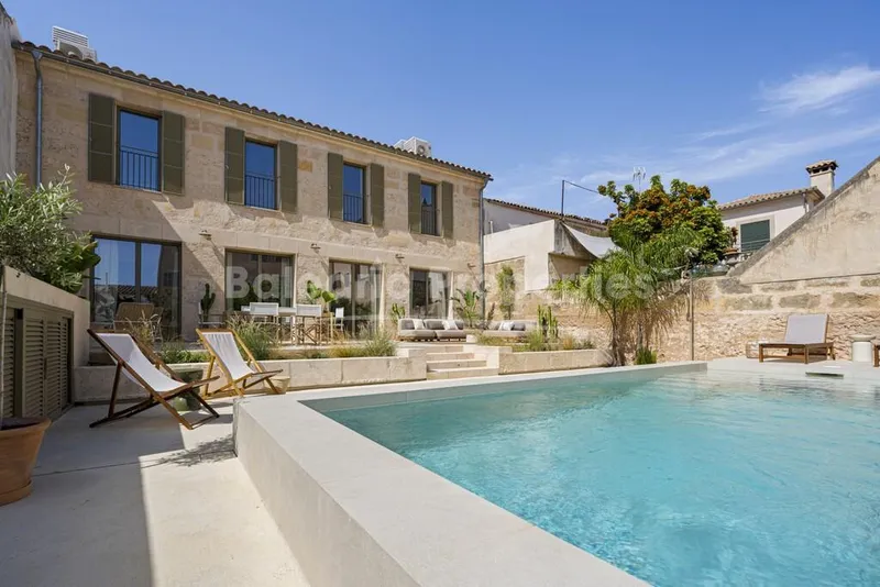 Renovated Townhouse with Pool for Sale in Ariany, Central Mallorca — photo 2