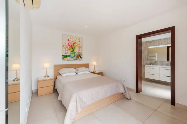 Mediterranean villa with rental license for sale near Pollensa, North Mallorca — photo 12