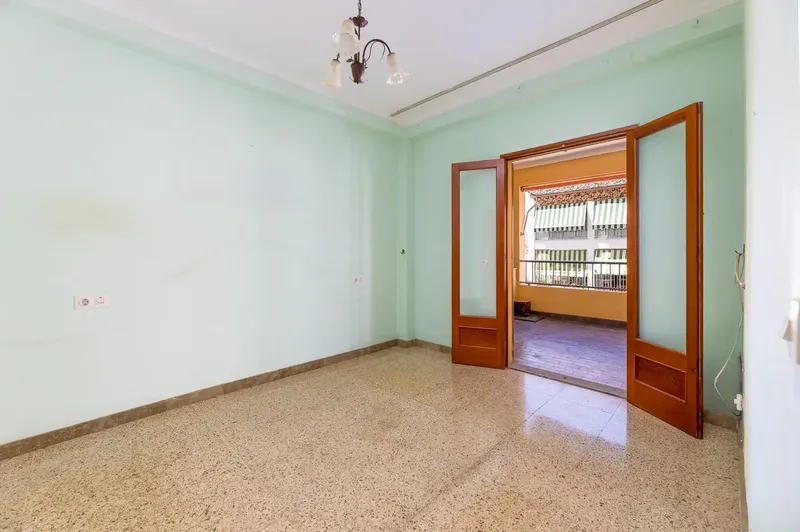 Excellent opportunity: spacious flat in S'Arenal de Llucmajor — photo 10