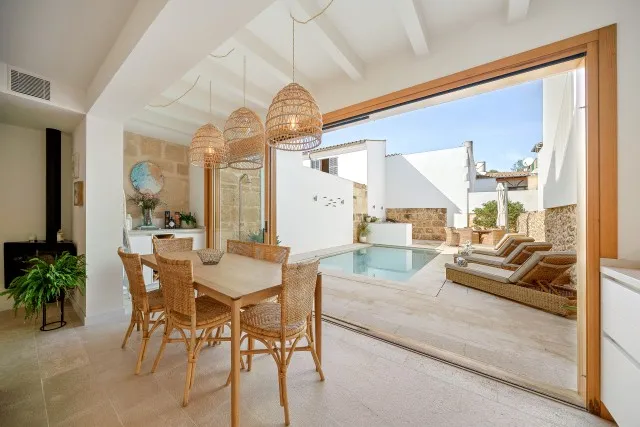 Elegantly renovated village house with pool for sale in Pollensa, North Mallorca — photo 3