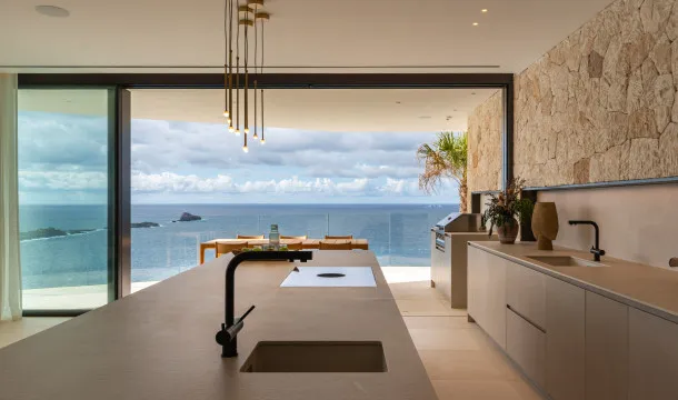 Exceptional villa on the seafront in front of the Toro marine reserve, next to Port Adriano — photo 6