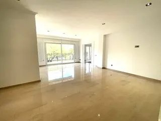 Rental Apartment on Passeig de Mallorca 8. Elegant apartment with brand-new renovation on Passeig de Mallorca. — photo 2