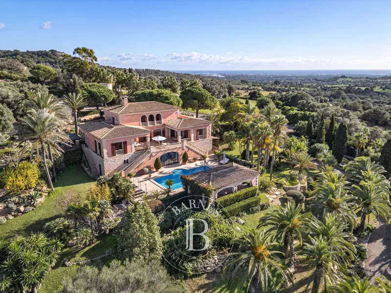 Expansive Countryside Estate with Multiple Residences in Cas Concos — photo 2