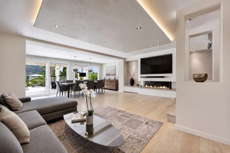 Magnificent villa with holiday rental licence & views of Puerto de Andratx - Marcel Remus Real Estate — photo 6