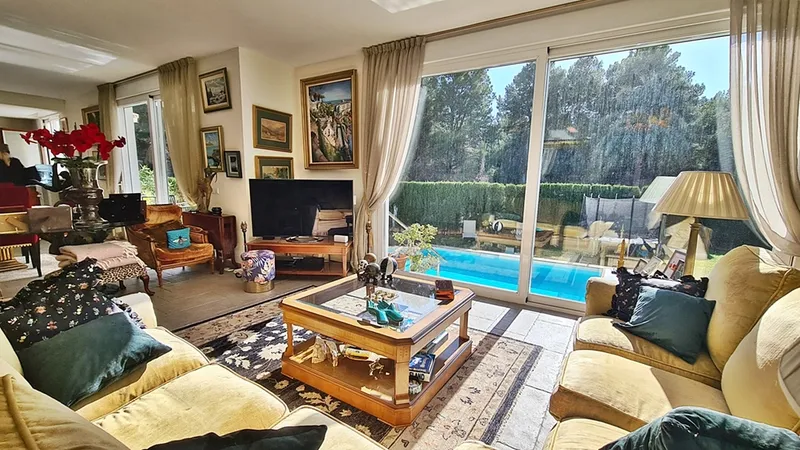 Modern villa for sale within walking distance to the beach in Calvià — photo 5