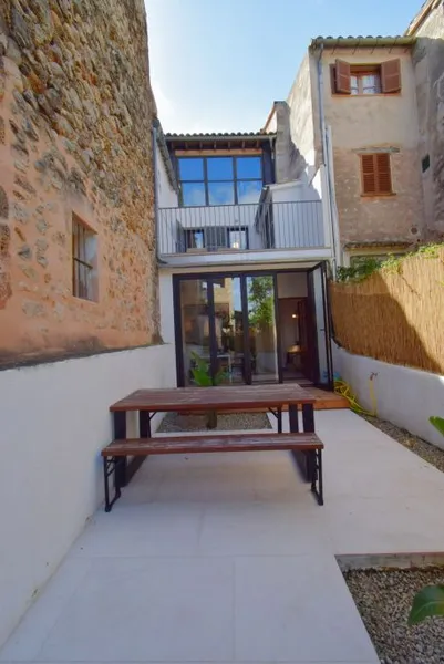 Charming village house with a small garden in the heart of Sóller — photo 4