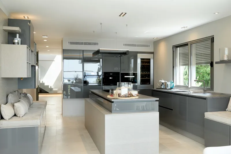 Exclusive: Impressive designer villa with sea views and garden - Marcel Remus Real Estate — photo 7