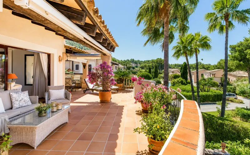 Penthouse for Sale in Santa Ponsa with Pool — photo 1