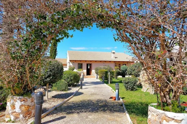 Loft-style chalet for rent minutes from Palma center — photo 1