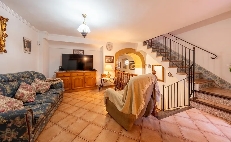 Townhouse with terrace and patio in Sóller — photo 7
