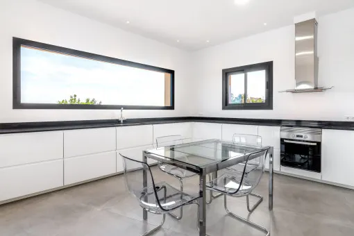 Sineu, Newly Built Finca in the Center of the Island with Fantastic Views — photo 5