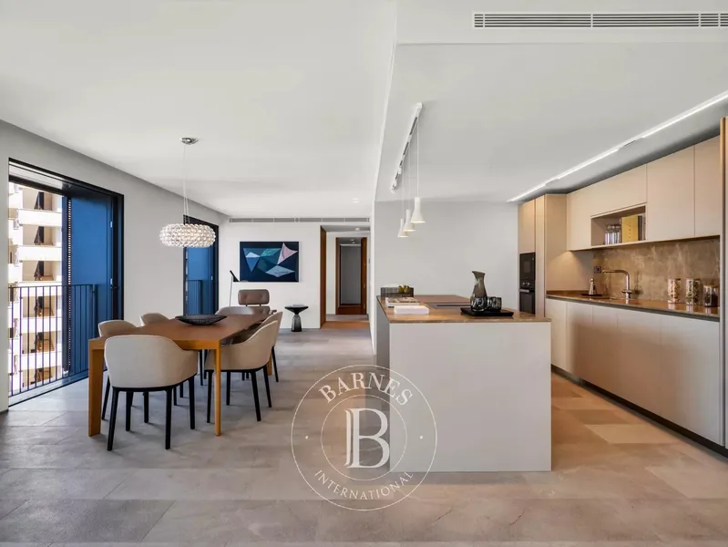 An Exclusive Seafront Residence in Cala Major — photo 4